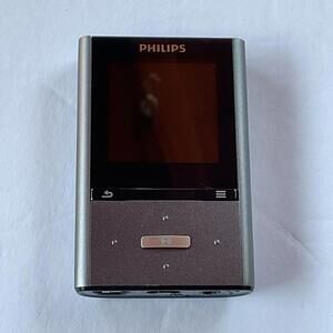 Philips GoGear Vibe 4 GB Portable MP3 Video Player w/1.5-Inch Untested